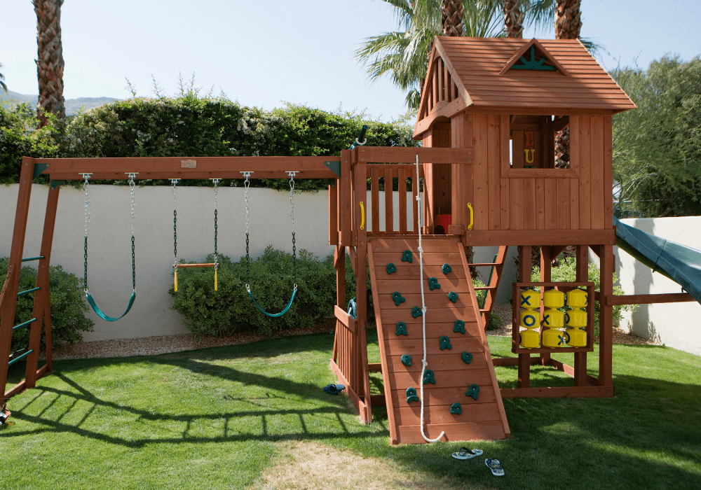 4 Fun Backyard Ideas for Adults