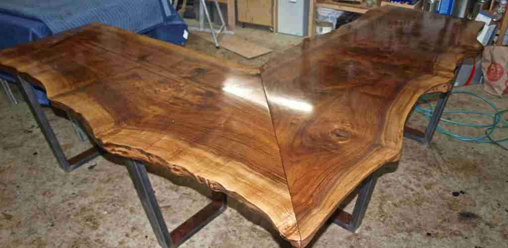 Live Edge Router Table 5 Important Things to Know About Live Edge Tables