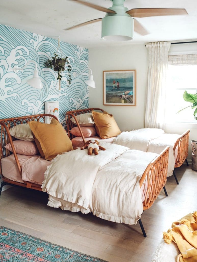 Two Beds In One Small Room 16 Styling Ideas