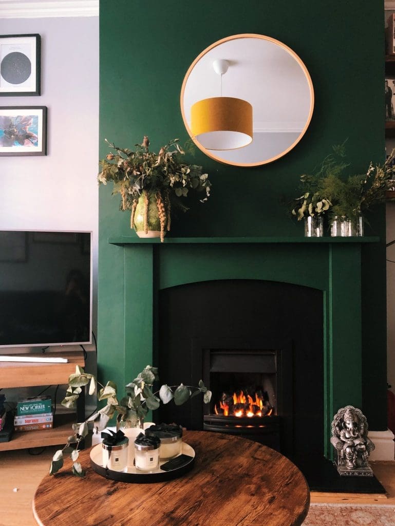 30 Incredible Dark Green Wall Ideas