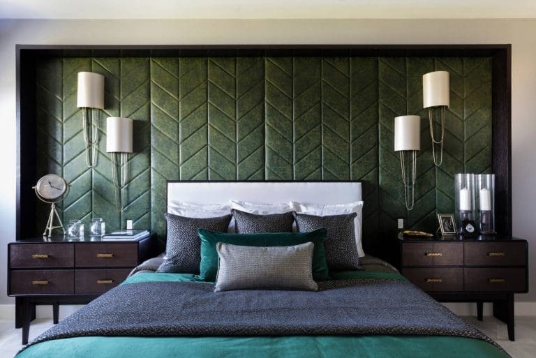 30 Incredible Dark Green Wall Ideas
