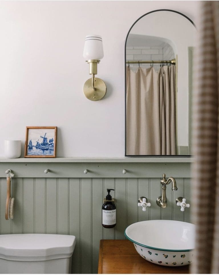 40 Soothing Sage Green Bathroom Ideas You'll Love