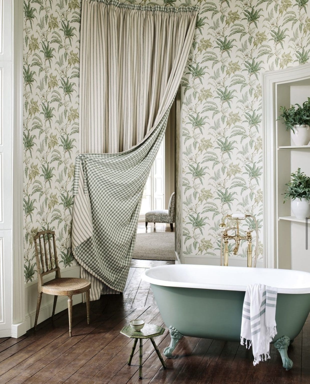 40 Soothing Sage Green Bathroom Ideas You'll Love
