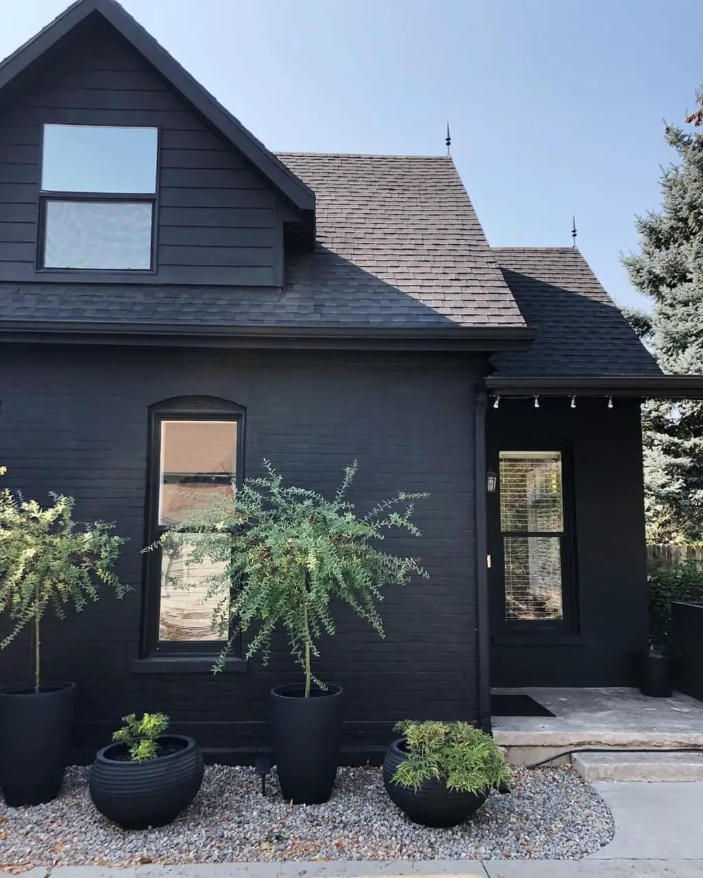 dusty black Exterior Brick Paint Color Ideas