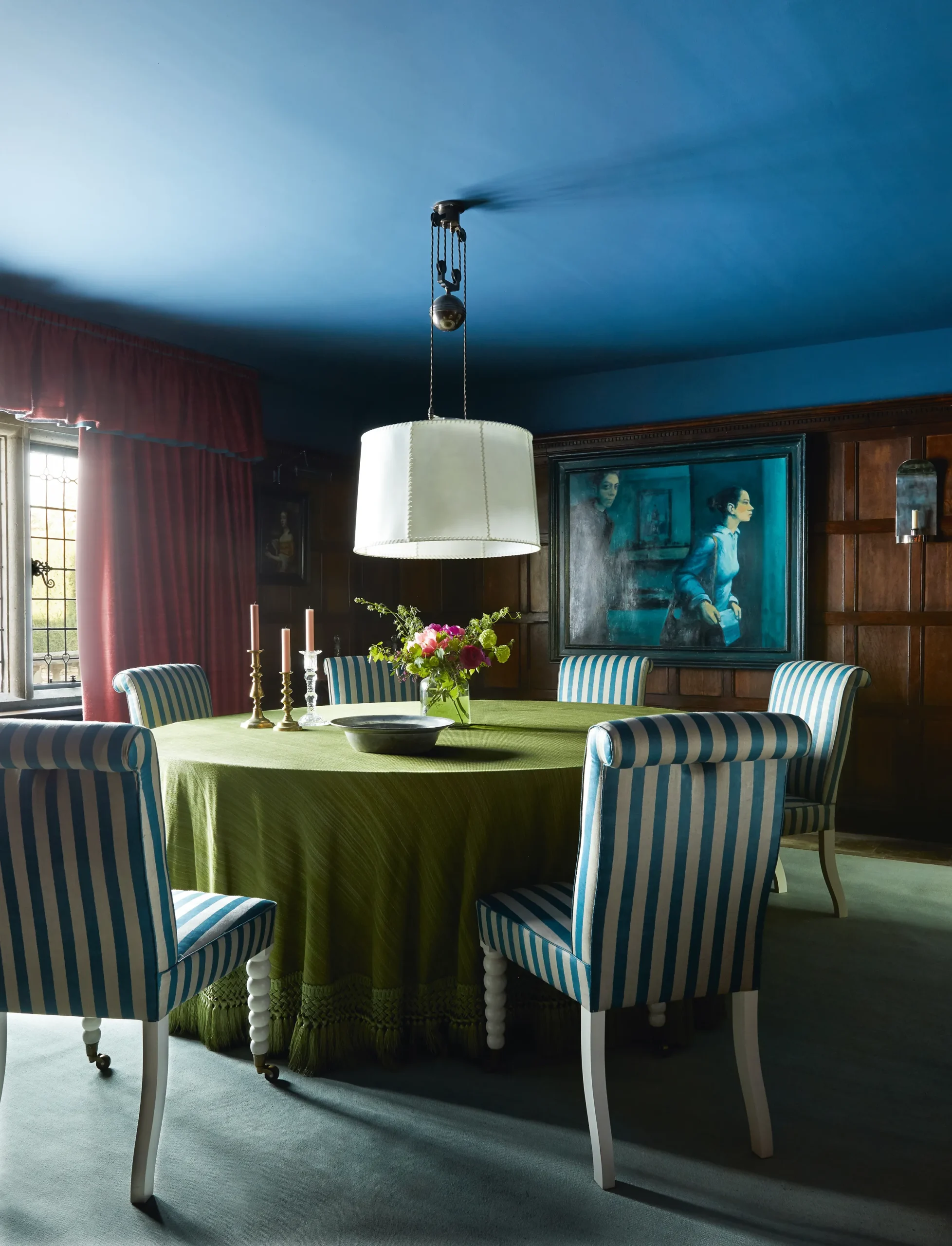 This Jacobean Manor House is a Fusion of Eclectic and Elegant