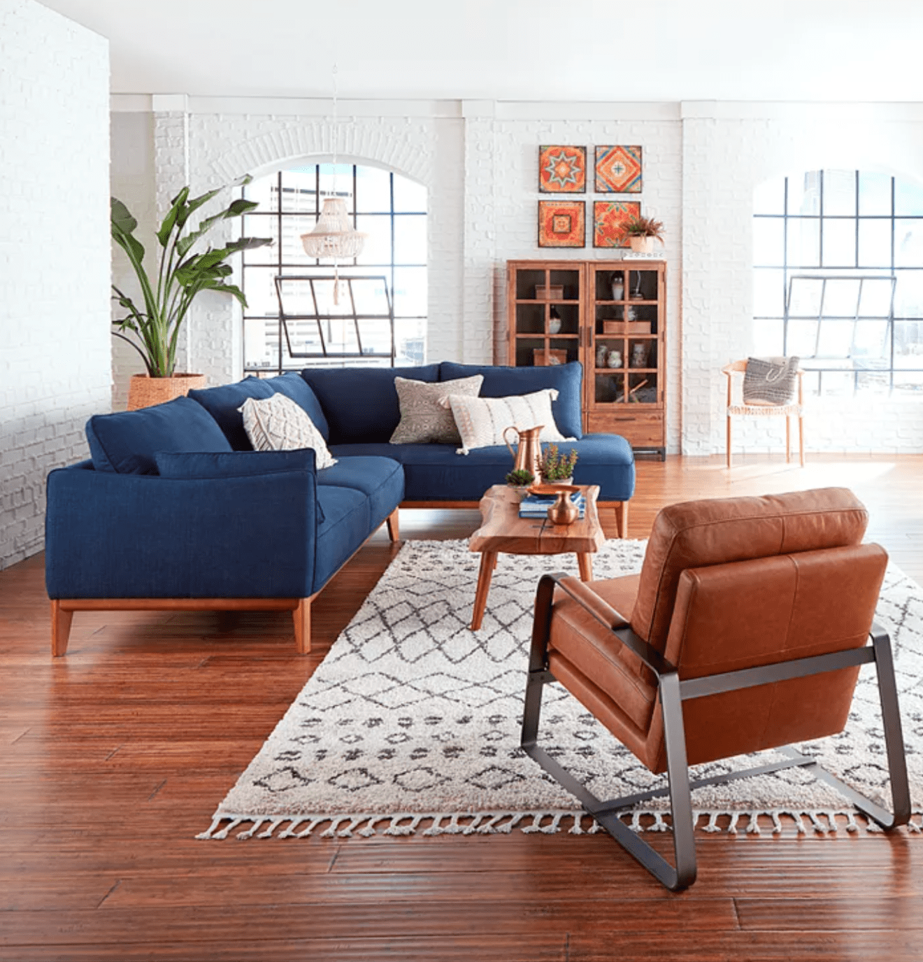 28 Colour Schemes to go with Blue Sofa