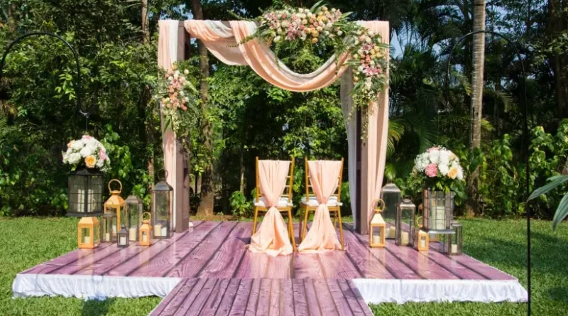 Low-Budget Wedding Stage Decoration Ideas