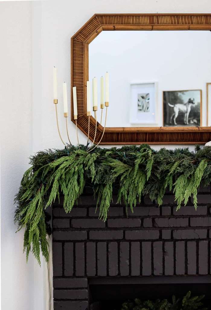 40+ Elegant Christmas Mantel Decor Ideas