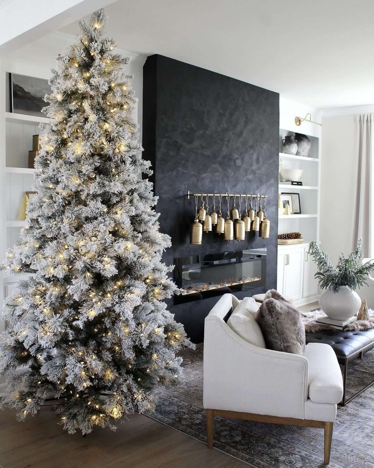 50+ Modern Christmas Decor Ideas 2024