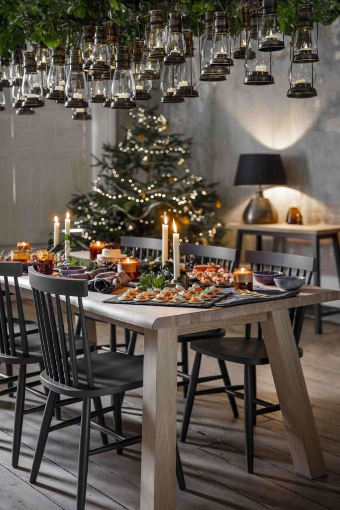 50+ Elegant Christmas Table Decor Ideas to Inspire You — free download