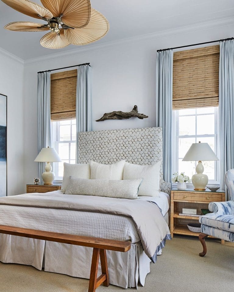 29 Soothing Coastal Bedroom Ideas For A Lush Escape