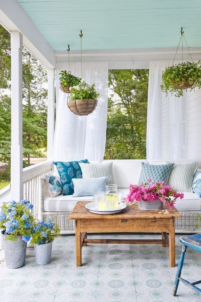 34 Clever Spring Decor Ideas To Spruce Up Your Home