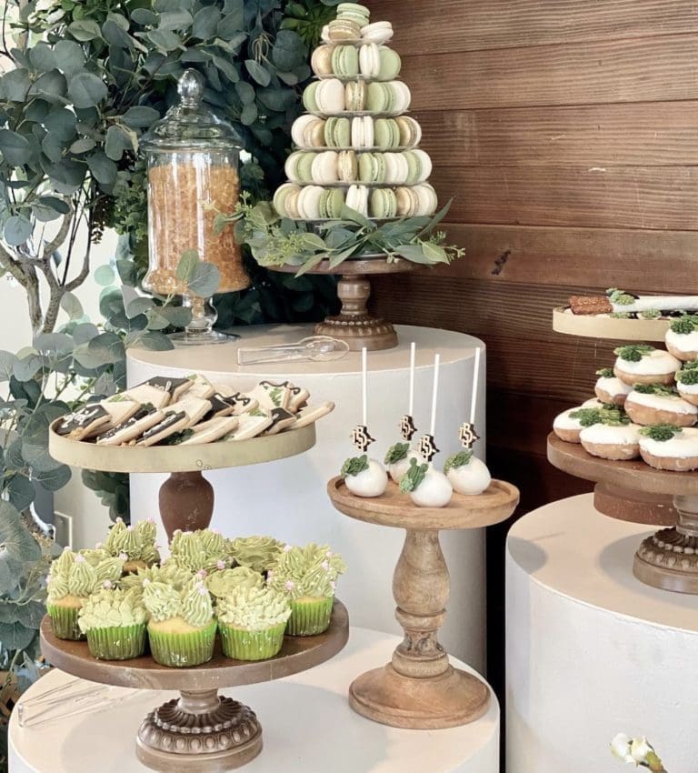 34 Best Backyard Graduation Party Ideas