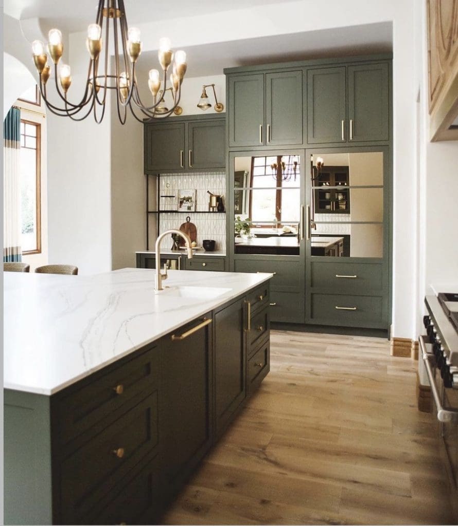 34 Best Dark Green Kitchen Ideas to Inspire You