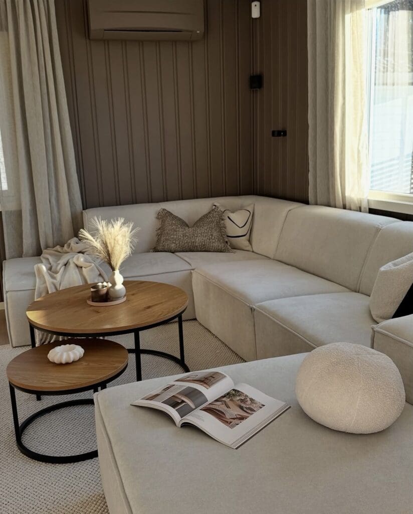 39 Minimalist Living Room Ideas for a Sophisticated Look - Schemes Minimalist Living Room