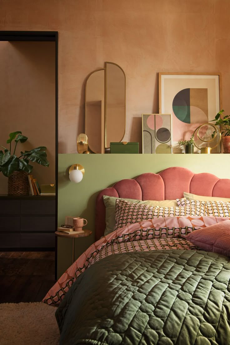 34 Stunning Pink and Green Bedroom Ideas 82 34 Stunning Pink and Green Bedroom Ideas 23 green bedroom ideas to inspire a makeover Pink and Green Bedroom,sage green and pink bedroom