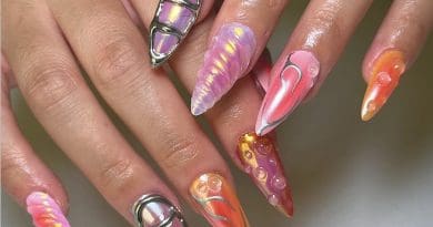 Y2K Nail Designs