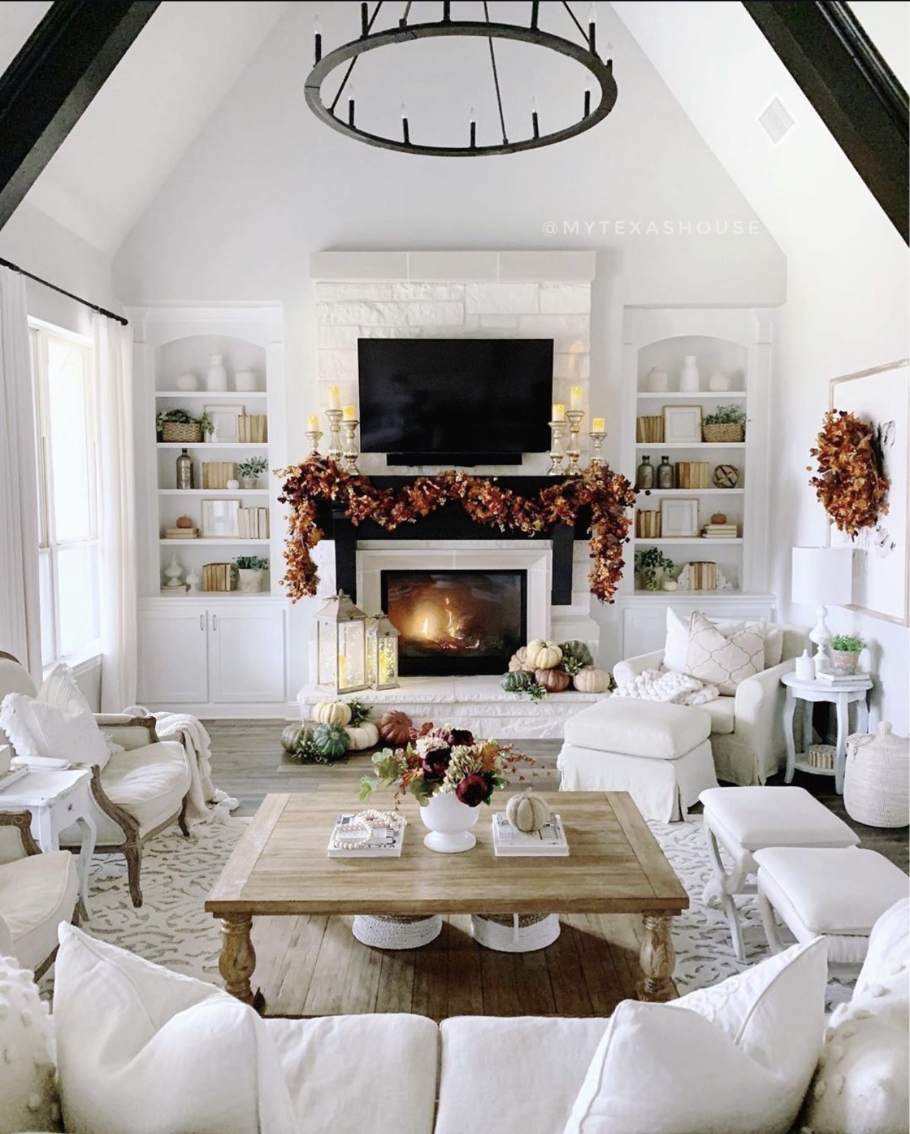 24 Stunning Fall Mantel Decor Ideas to Inspire You 62 24 Stunning Fall Mantel Decor Ideas to Inspire You IMG 1819 fall mantel decor