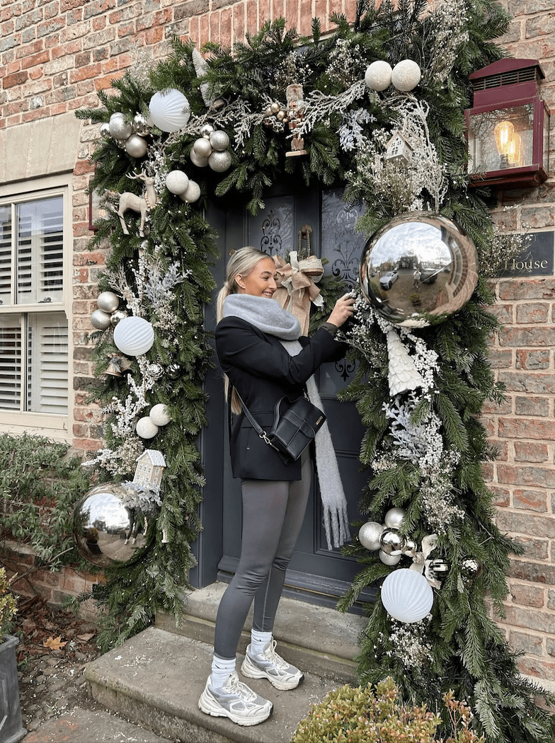 Screenshot 2025 11 15 at 16.14.47 Christmas Front Door Decor