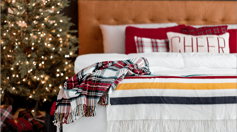 Christmas Bedroom Decor Ideas