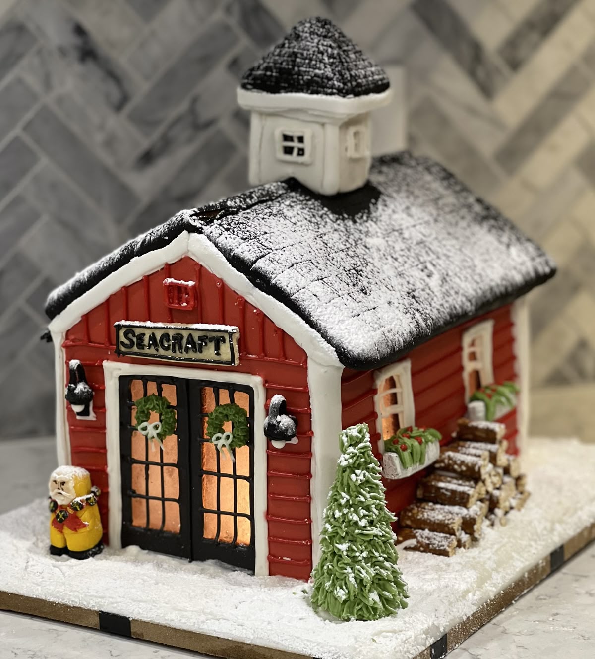 29 Creative Gingerbread House Decorating Ideas to Inspire You 74 29 Creative Gingerbread House Decorating Ideas to Inspire You gingerbread house decor idease905a4e552dee49ffd1e357d26be5759 Gingerbread House Decorating Ideas