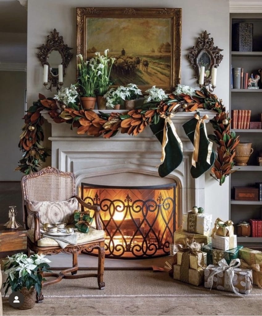 30 Best Christmas Living Room Decor Ideas to Inspire You