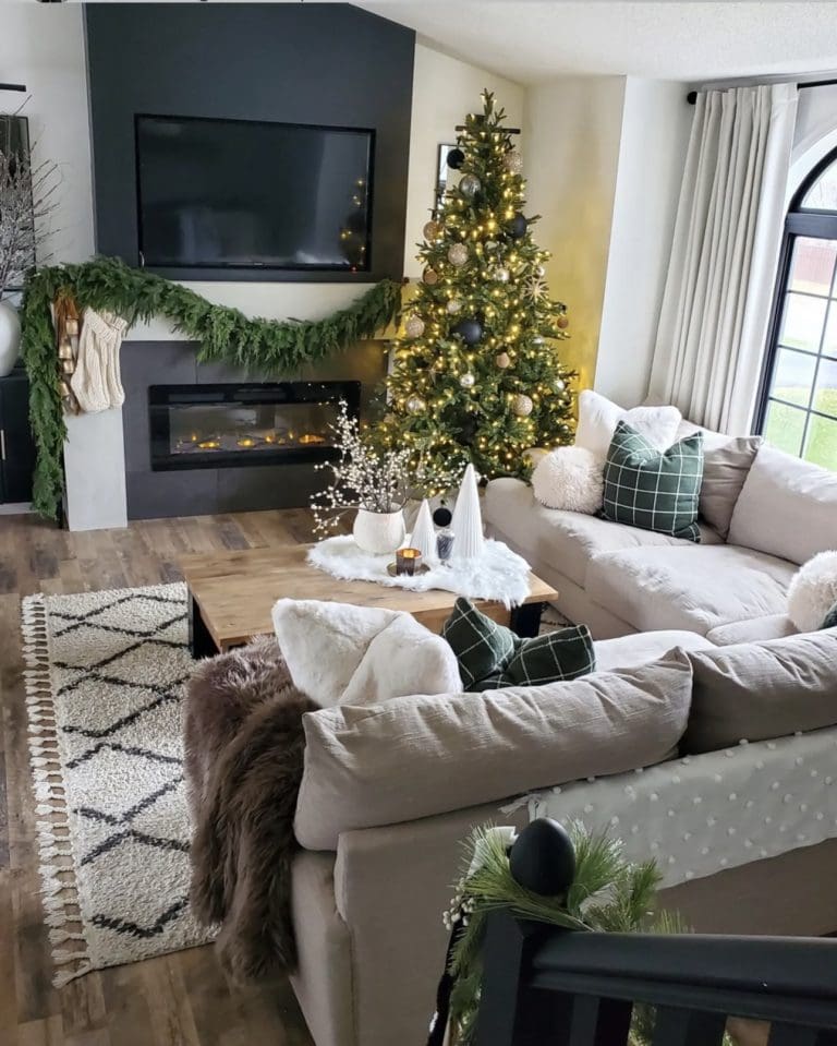 30 Best Christmas Living Room Decor Ideas to Inspire You