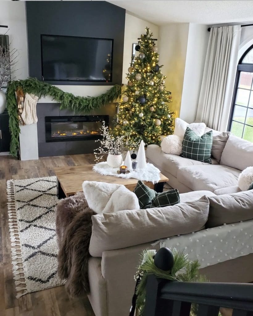 30 Best Christmas Living Room Decor Ideas to Inspire You