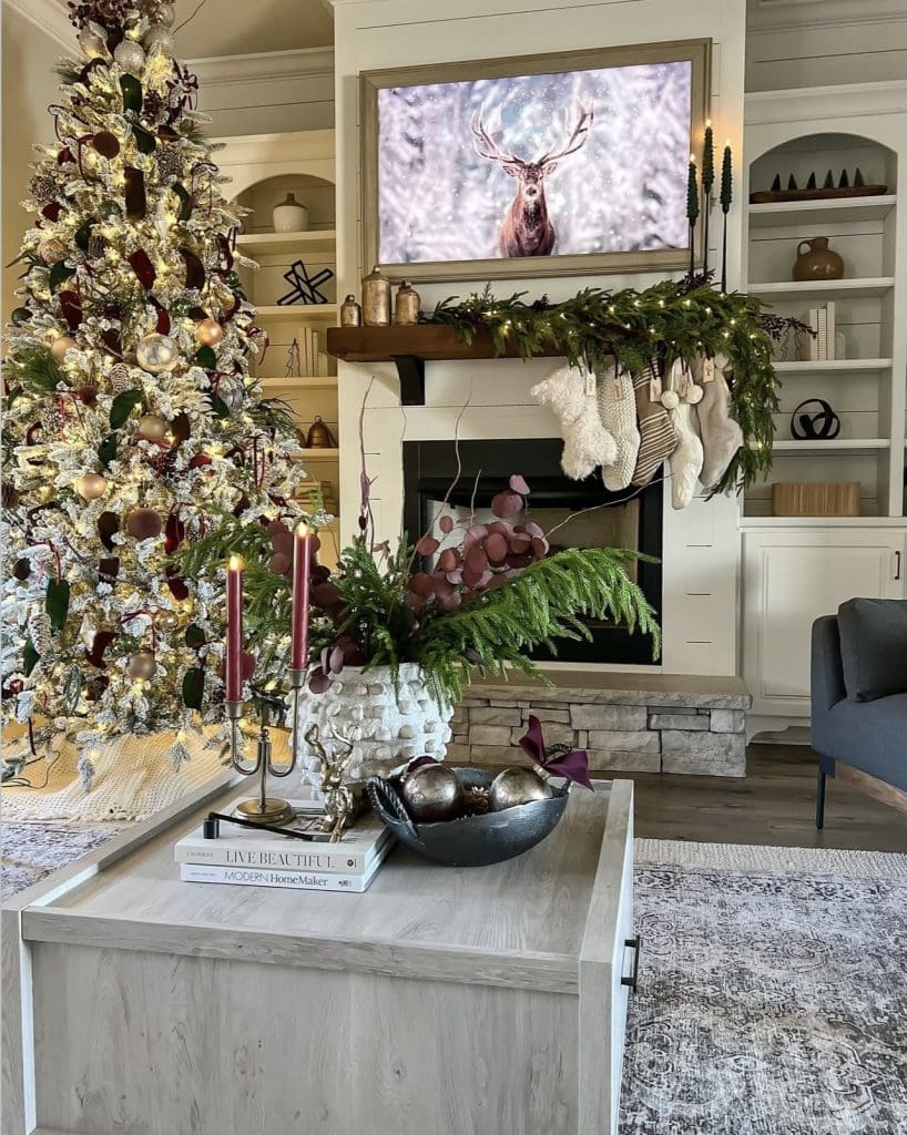 30 Best Christmas Living Room Decor Ideas to Inspire You