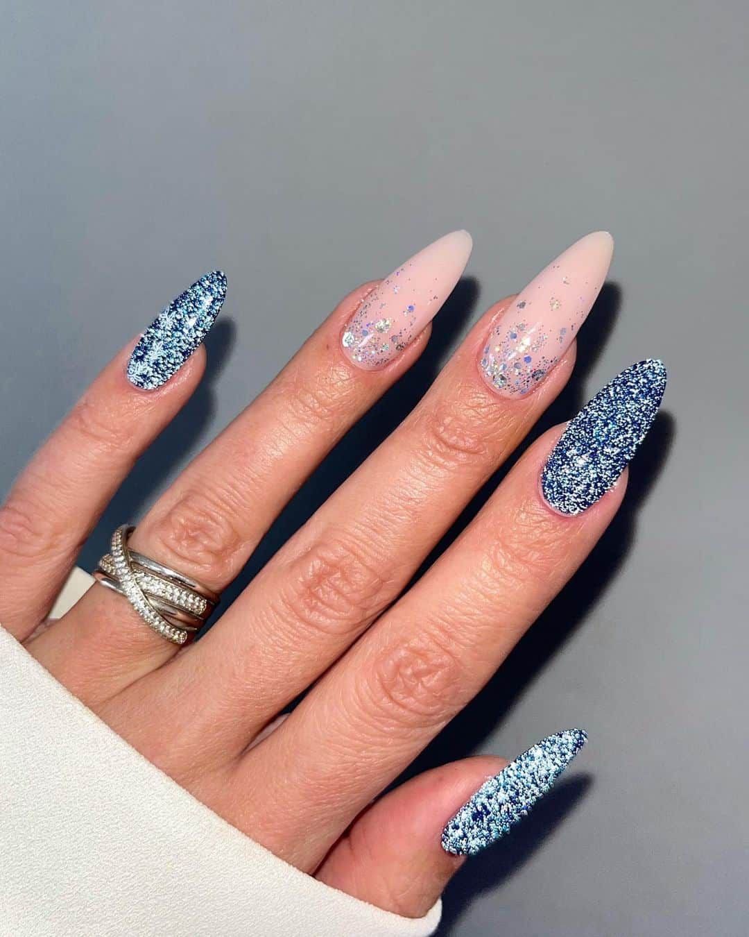 30 Stunning New Year’s Eve Nail Ideas to Start the Year Right 91 30 Stunning New Year’s Eve Nail Ideas to Start the Year Right New Years Eve Nail IdeasIMG 9586 New Year’s Nail Ideas