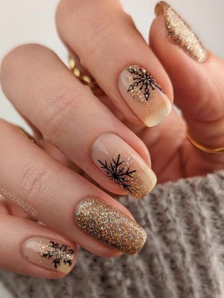 30 Stunning New Year’s Eve Nail Ideas to Start the Year Right 87 30 Stunning New Year’s Eve Nail Ideas to Start the Year Right New Years Eve Nail IdeasIMG 9597 New Year’s Nail Ideas