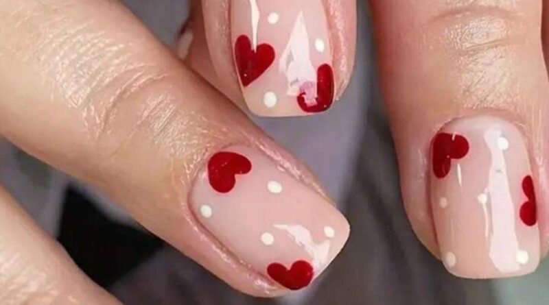 Valentine’s Day Nail Ideas