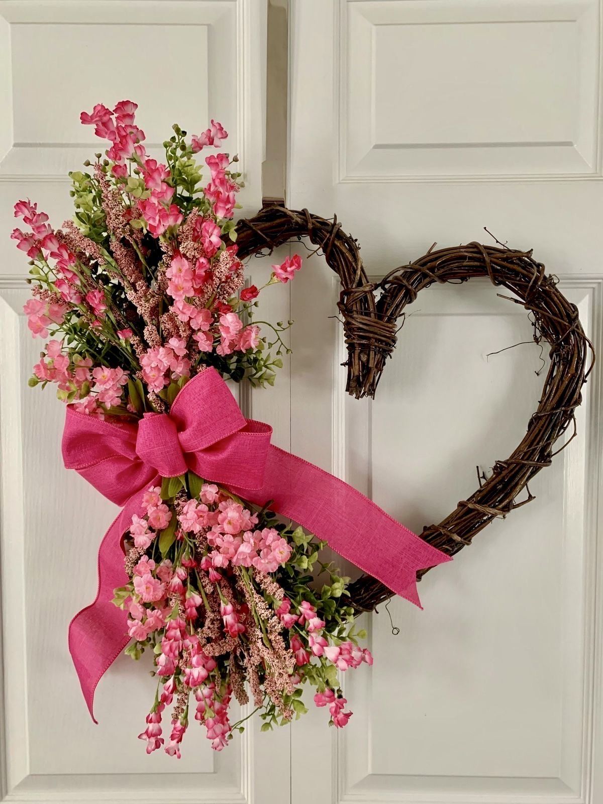 IMG 2102 2 Valentine's Day Front Door Decor Ideas