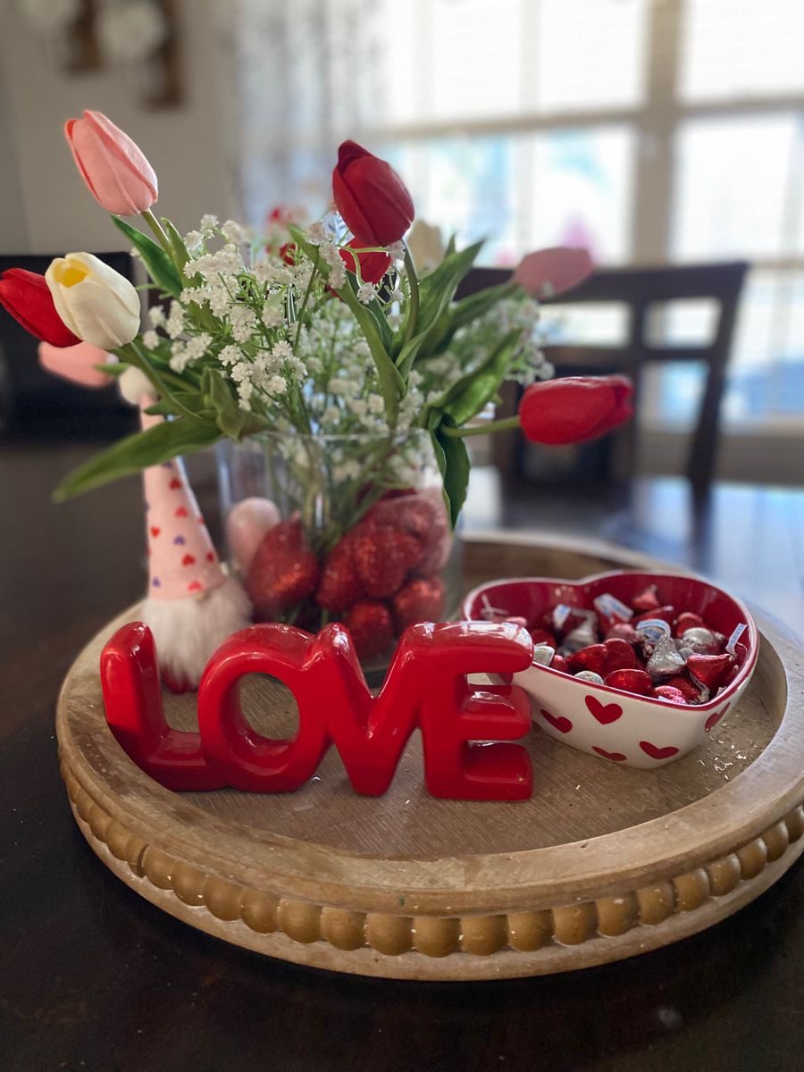 30 Stunning Valentine's Day Decor Ideas You'll Love 99 30 Stunning Valentine's Day Decor Ideas You'll Love IMG 2827 Valentine's Day Decor Ideas