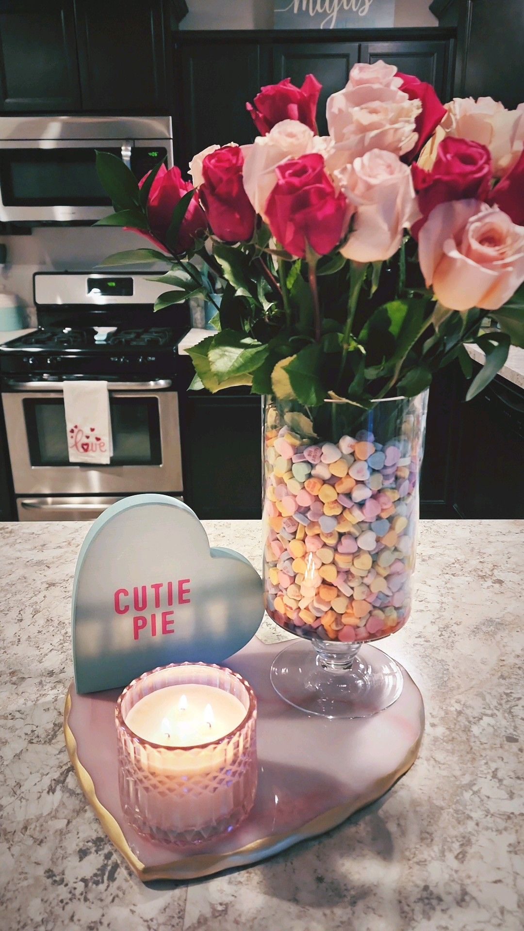 30 Stunning Valentine's Day Decor Ideas You'll Love 107 30 Stunning Valentine's Day Decor Ideas You'll Love IMG 2840 Valentine's Day Decor Ideas