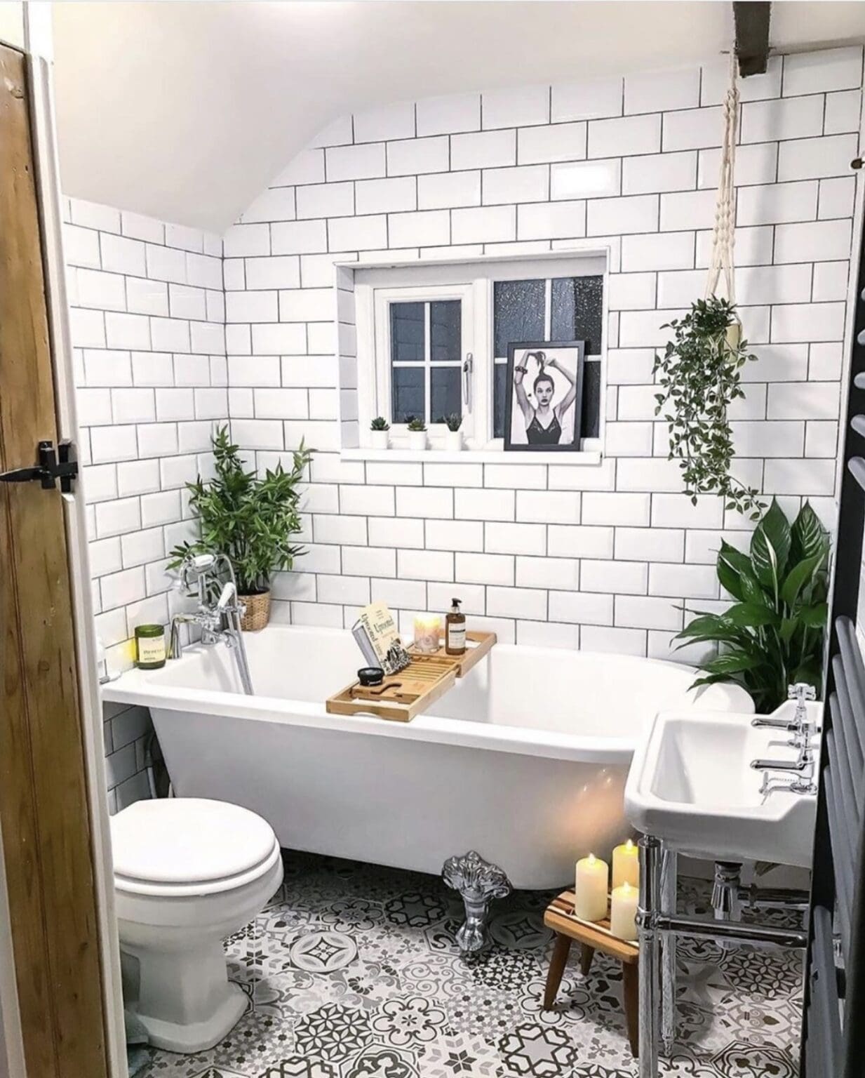 Picture of 29 Genius Small Apartment Bathroom Ideas You'll Love