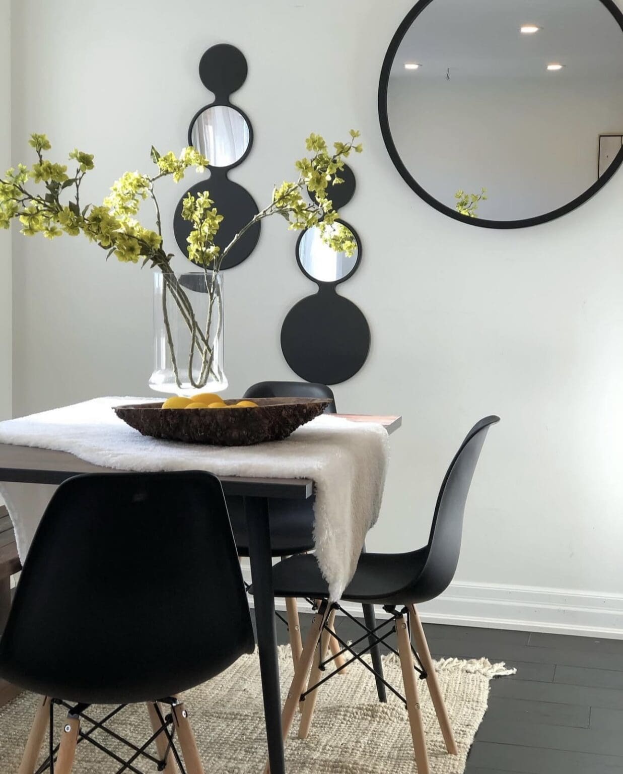 27 Genius Small Dining Room Ideas to Transform Your Space