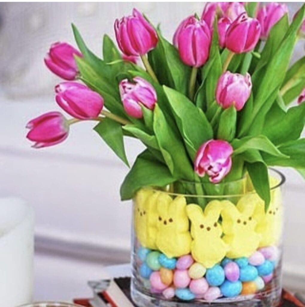 28 Best DIY Spring Centerpiece Ideas to Freshen Up Your Space