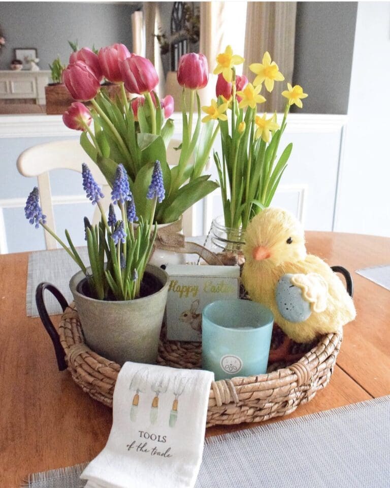 28 Best DIY Spring Centerpiece Ideas to Freshen Up Your Space