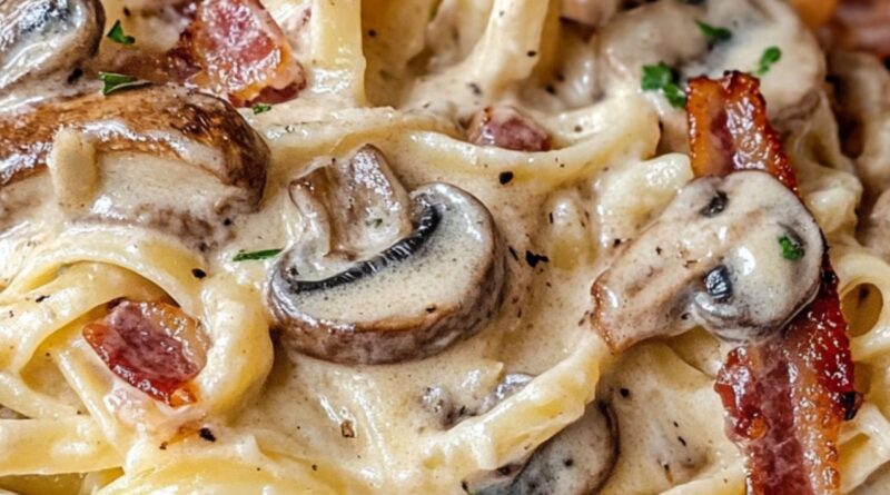 Creamy Bacon and Mushroom Pasta