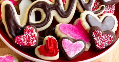 Mouth-Watering Valentine's Cookies Ideas