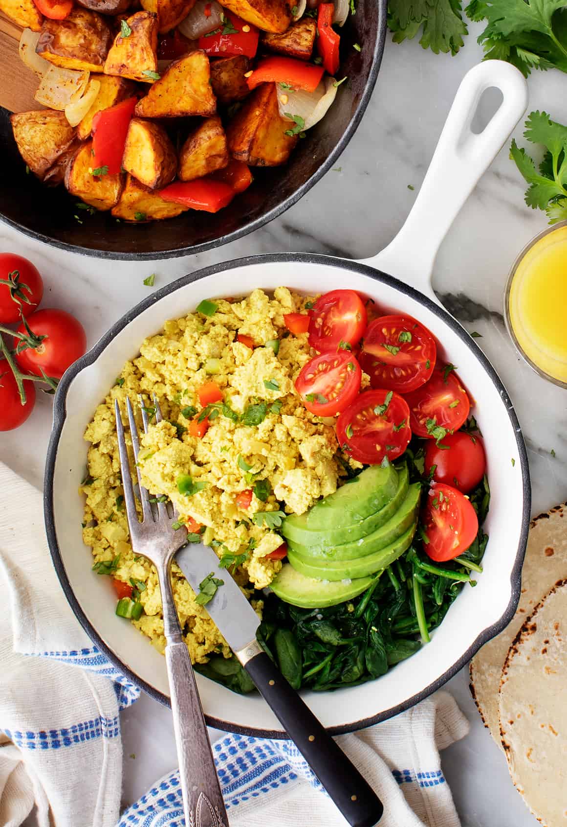 tofu scramble 1 Low-Calorie Breakfast Ideas