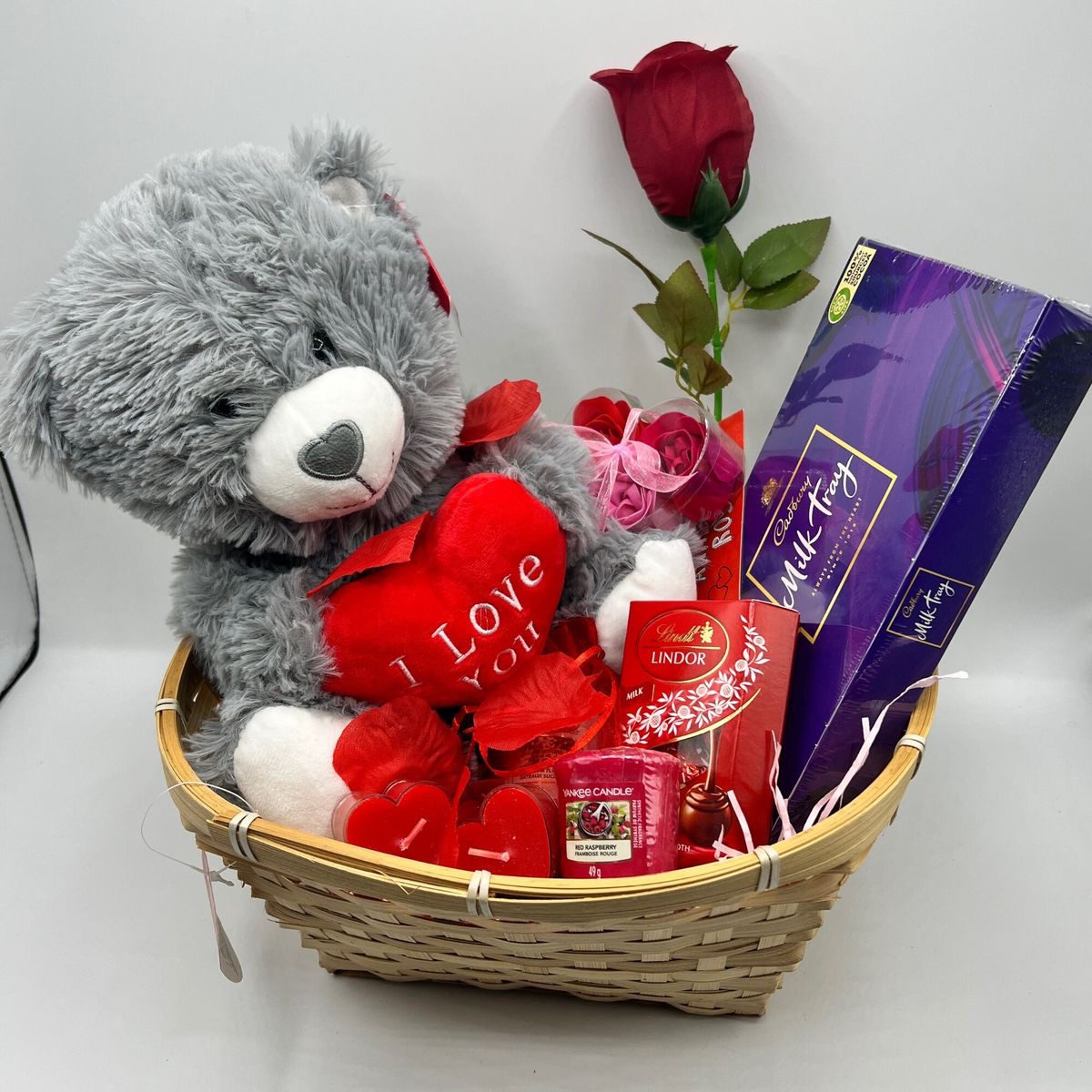valenetines guft basket ideas IMG 1226 Valentine's Day Gift Basket Ideas