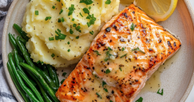 Lemon Garlic Butter Salmon with Mashed Potatoes and Green Beans