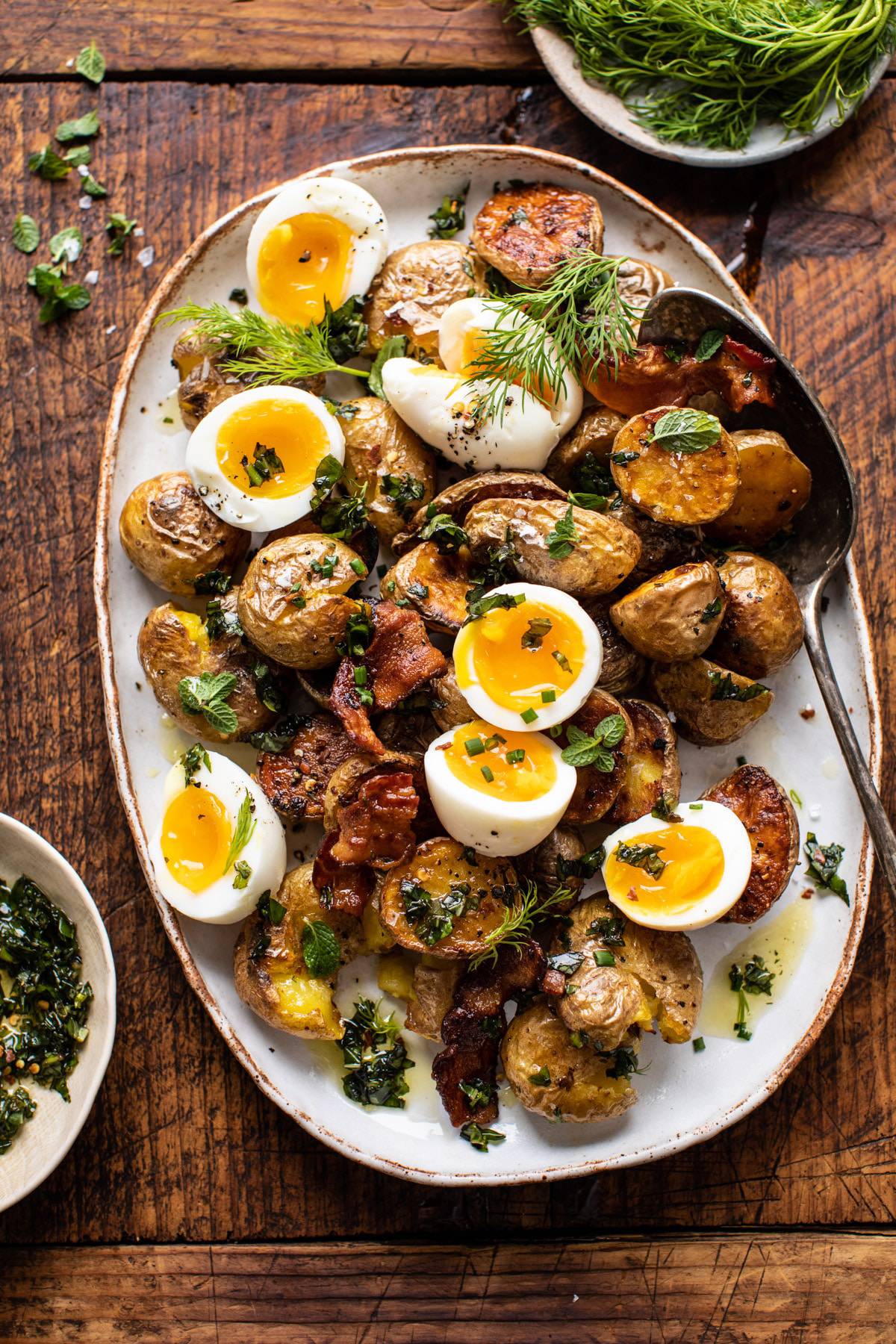 24 Easy & Healthy Breakfast Bowls to Start the Morning Right 63 24 Easy & Healthy Breakfast Bowls to Start the Morning Right Crispy Breakfast Potatoes with Chili Garlic Oil and Herbs 1 Healthy Breakfast Bowls