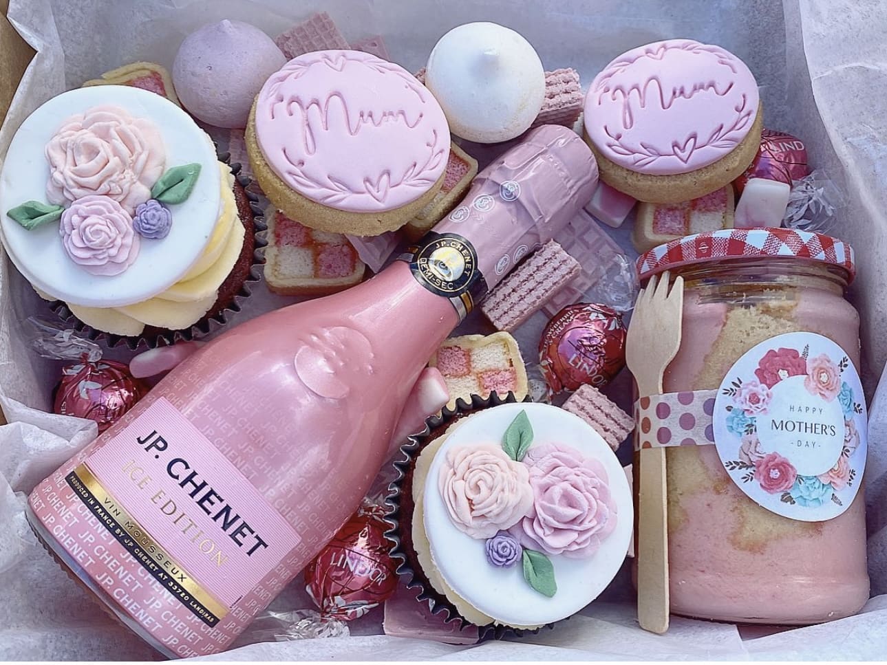 IMG 6397 g Mother's Day Treat Box Ideas