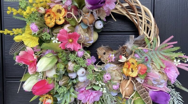 27 Stunning Spring Wreath ideas to Brighten Up Your Door