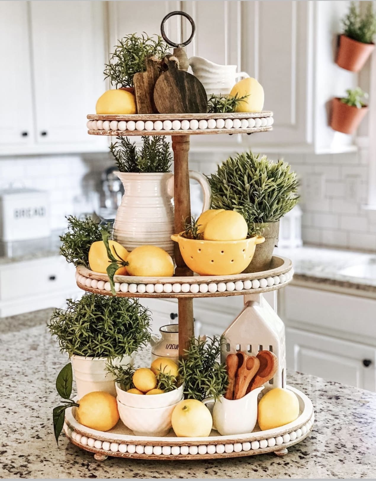 IMG 6996 Summer Tiered Tray Ideas