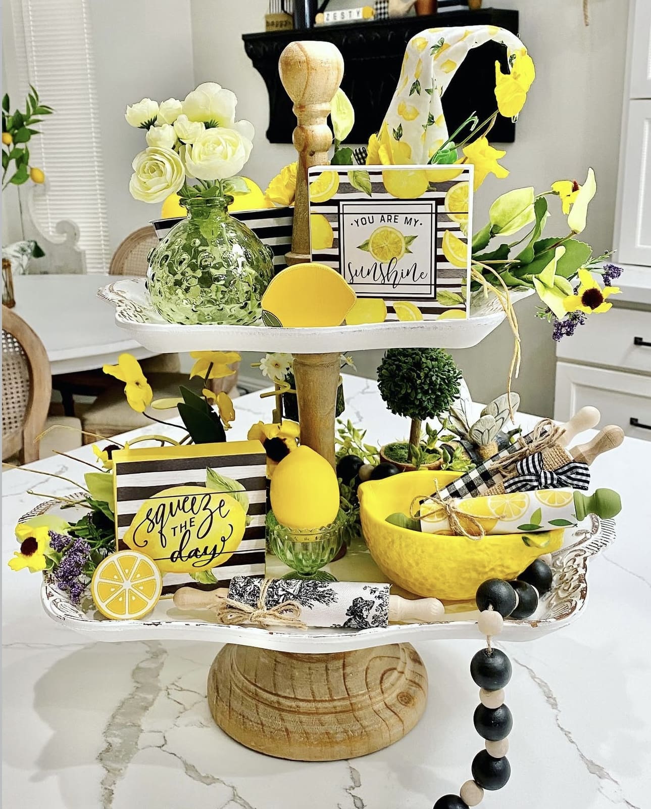 IMG 6998 Summer Tiered Tray Ideas