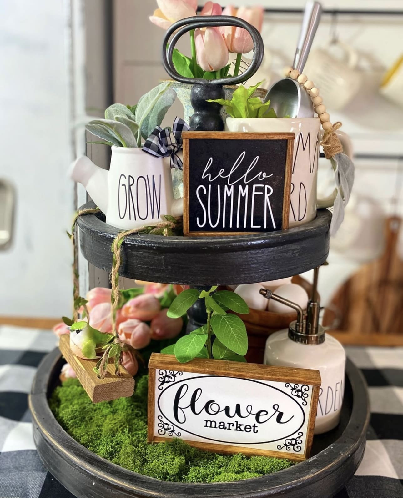 IMG 7015 Summer Tiered Tray Ideas